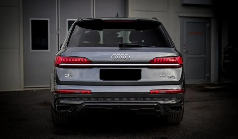 Audi Q7 60TFSI e S Line Quattro Image 6