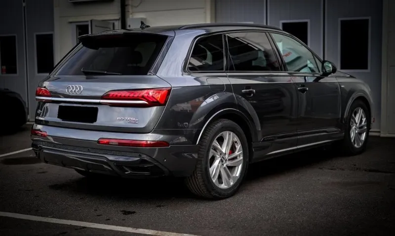 Audi Q7 60TFSI e S Line Quattro Image 7